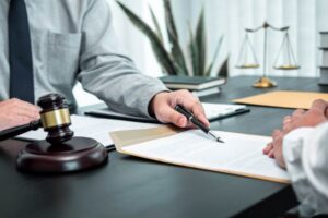 Read more about the article Licitație publică bunuri mobile – INSOLVENȚĂ